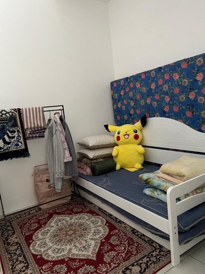Mieda Rizqi Homestay Kampong Melayu Changkat Larah Exterior foto